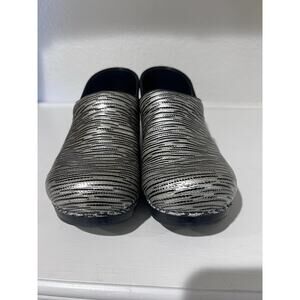 Dansko Silver Metallic Striped Leather‎ Comfort Clogs Shoes
